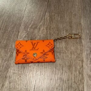 Louis Card Keychain